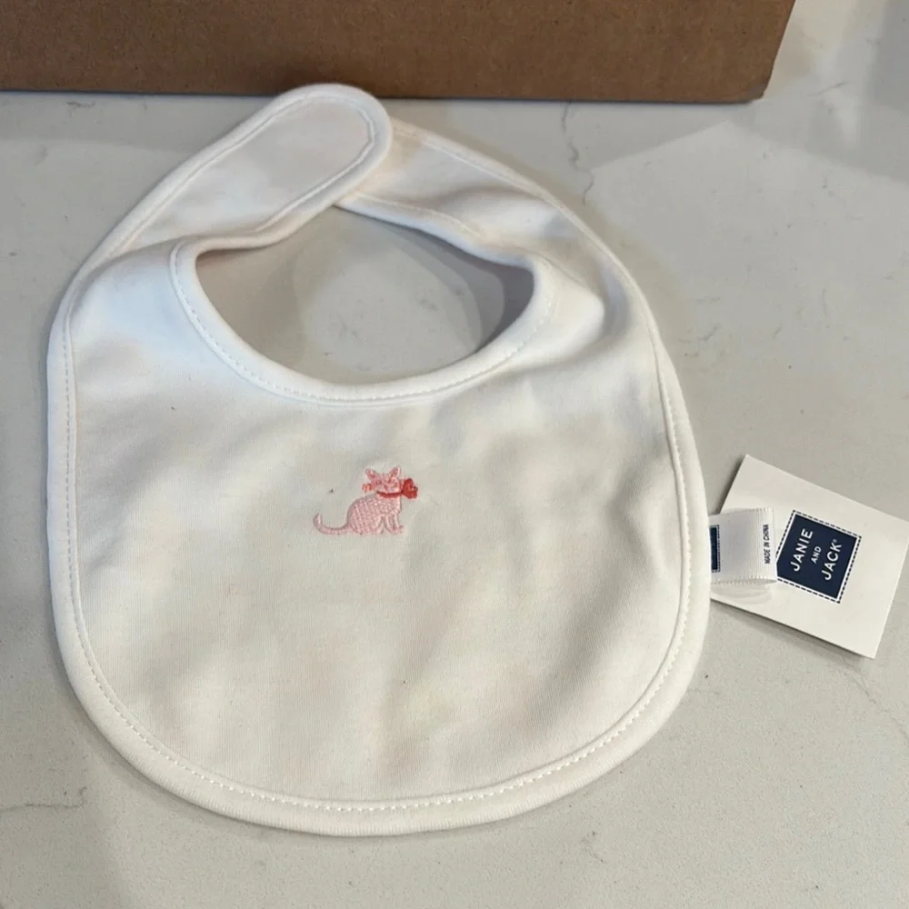 Janie &Jack White Baby Bib w/ Pink Embroidered Cat NWT